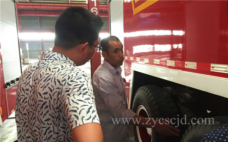 消防車細節考察 消防車細節考察